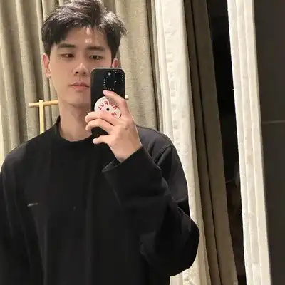 武英子